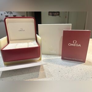 Omega Red Operating Instructions Booklet